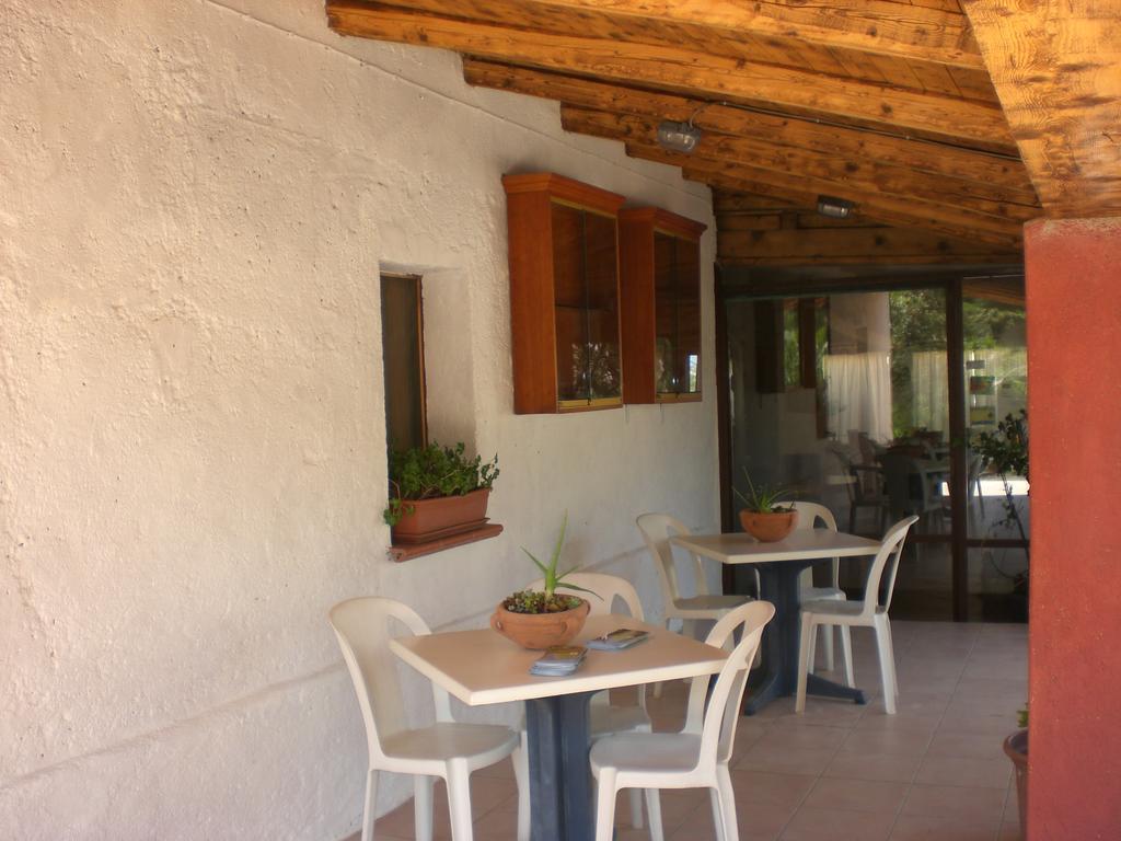 Hotel Turismo Rurale Montitundu Portisco Luaran gambar